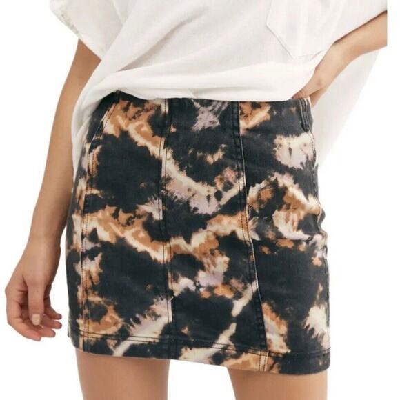 Free People Dresses & Skirts - Free People Modern Femme Novelty Black Brown Mini Skirt Size 8